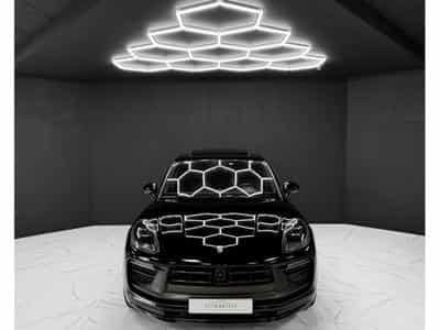 Porsche Macan III GTS (2021) - Photo 8