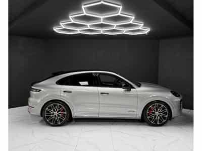 Porsche Cayenne GTS Coupe / ACC / Head-UP / SoftClose / 360° / BOSE (2024) - Photo 6
