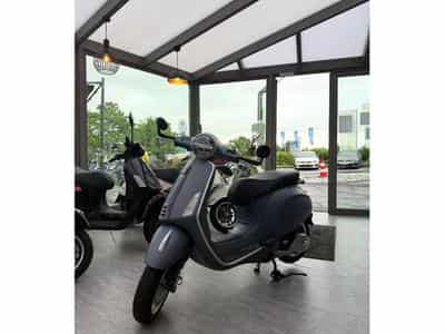 Vespa Primavera OFFICINA 8 (2026) - Foto 1