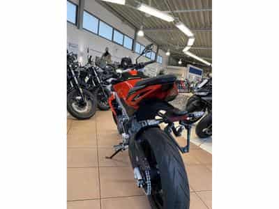 Aprilia Tuono 457 (2026) - Foto 3