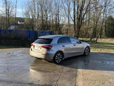 Mercedes A 180 Mercedes A180CDI 115CV Inspiration BVA (2019) - Photo 11