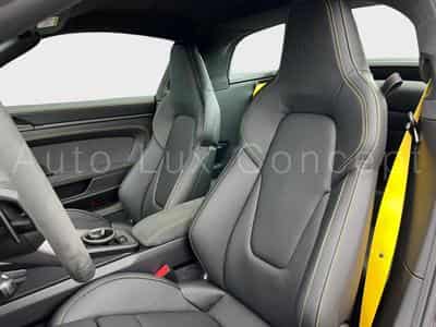 Porsche 911 Porsche 911 Targa 4 GTS (2026) - Foto 12