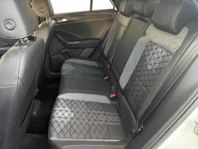 VW T-Roc 1.5 TSI R-Line DSG (2022) - Photo 10