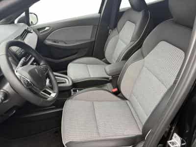 Renault Clio 1.6i Techno E-Tech Full Hybrid (2025) - Photo 6