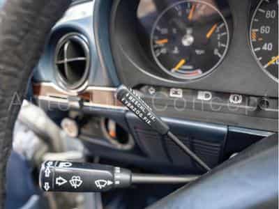 Mercedes 500 SLC (1982) - Photo 12