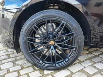 Porsche Macan GTS (2023) - Photo 12