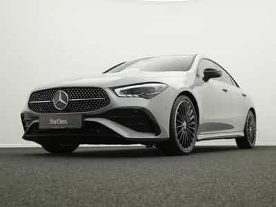 Mercedes CLA 200 AMG-Line Cpe Multi+Night+Kamera+19"+Ambi (2025) - Foto 10