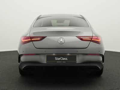 Mercedes CLA 200 d AMG-Line Cpe Multi+Kamera+19"+Night (2025) - Foto 4