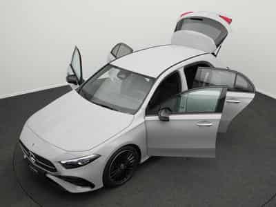 Mercedes A 200 AMG-Line Multi+Night+19"+Ambi (2025) - Photo 12