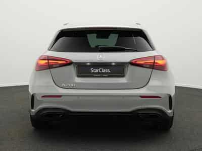 Mercedes A 200 AMG-Line Multi+Night+19"+Ambi (2025) - Photo 4