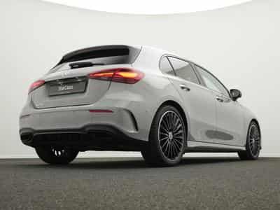 Mercedes A 200 AMG-Line Multi+Night+19"+Ambi (2025) - Photo 9