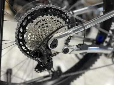 Yamaha Moro 07 30 TH M Rock Shox 160 mm, Magura freins 4 pistons,  PW série (2026) - Foto 3