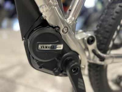 Yamaha Moro 07 30 TH M Rock Shox 160 mm, Magura freins 4 pistons,  PW série (2026) - Foto 5