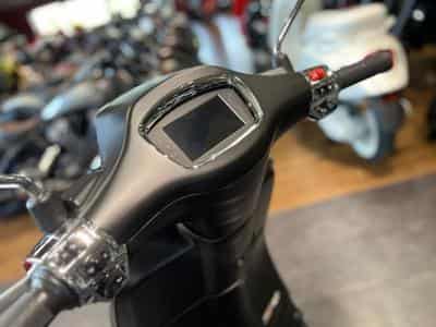 Vespa Sprint (2024) - Photo 6