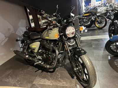 Royal Enfield Shotgun 650 green drill (2024) - Foto 6
