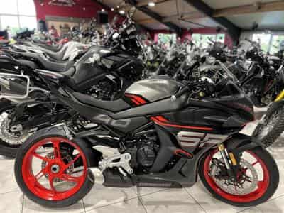 CF Moto SR S (2024) - Foto 1