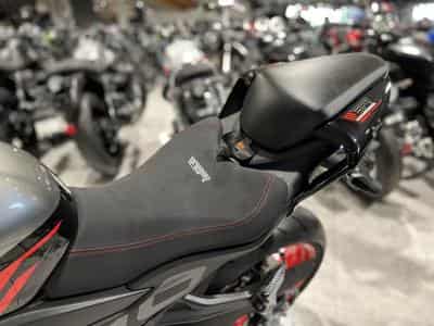 CF Moto SR S (2024) - Foto 5