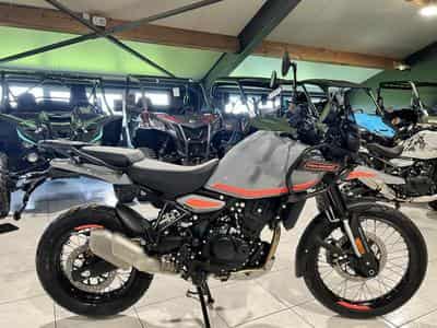 Royal Enfield Himalayan 450 Slate HIMALAYAN SALT (2024) - Photo 1