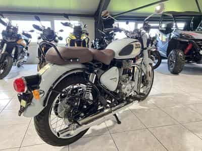 Royal Enfield Classic 350 (2023) - Photo 3
