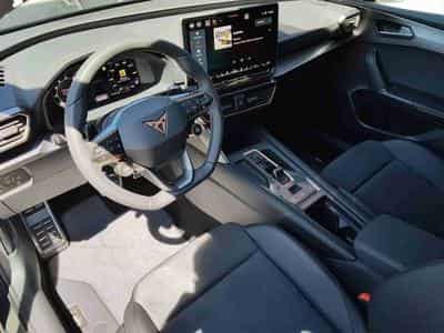 Cupra Leon 1.5 eTSI 150 DSG (2025) - Photo 7
