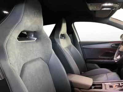 Cupra Leon 1.5 eTSI 150 DSG (2025) - Photo 14