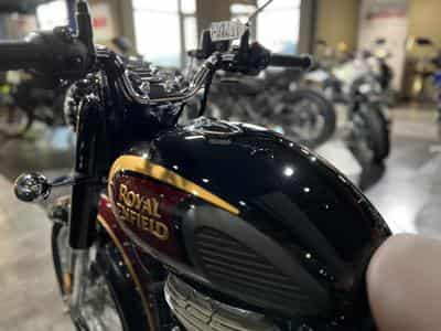 Royal Enfield Classic 350 (2026) - Photo 5