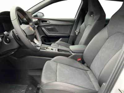 Cupra Leon 1.5 eTSi DSG 150 Kombi (2025) - Photo 8