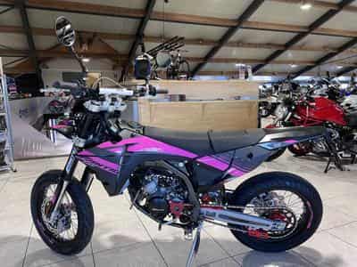 Fantic Motard PERFORMANCE 2T (2024) - Photo 4