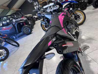 Fantic Motard PERFORMANCE 2T (2024) - Photo 5