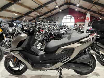 Kymco Downtown GT (2024) - Photo 4