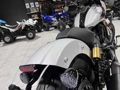 Indian 101 Scout Classic Ltd + Tech White  Metallic  w/ graphics (2026) - Photo 5