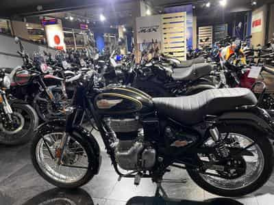 Royal Enfield Bullet 350 Black (2025) - Photo 4