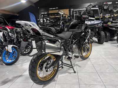 QJmotor SRT 700 SX TOURING (2026) - Foto 3