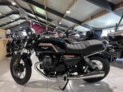 Moto Guzzi V7 SPECIAL (2026) - Photo 5