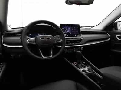 Jeep Compass 1.5 T4 e-Hybrid 131 DCT Altitude (2025) - Photo 7