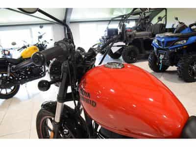 Royal Enfield Meteor FIREBALL RED (2026) - Photo 5