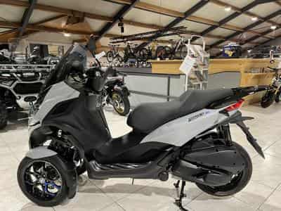 Piaggio MP3 310 SPORT (2026) - Photo 4