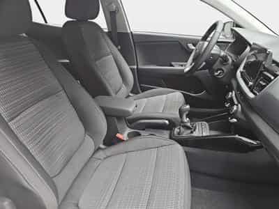 Kia Stonic 1.0 T-GDI 100 Vision (2026) - Photo 14