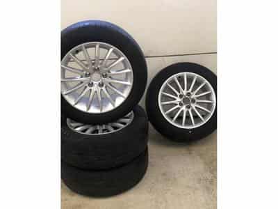 Jantes alu + Pneus é 17" 225/55 R17 97Y (2026) - Photo 1