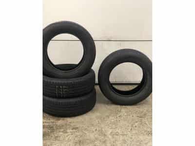 Pneus été 16" 205/60 R16 92H (2026) - Photo 1