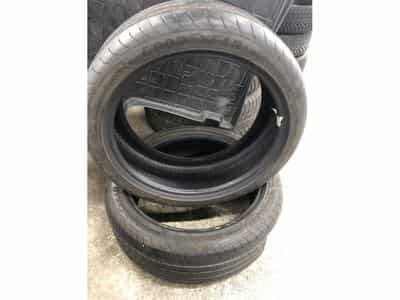 Pneus été 19" 225/45 R19 96W (2026) - Photo 1
