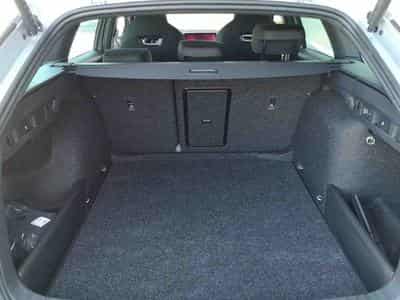 Skoda Octavia 2.0 TSi DSG 265 RS (2025) - Foto 9