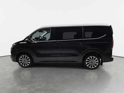 Ford Tourneo 2.0 TDCI ECOBLUE 170 L1 Titanium X (2026) - Photo 3