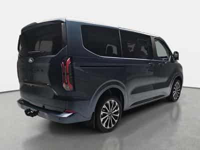 Ford Tourneo 2.0 TDCI ECOBLUE 170 L1 Titanium X (2026) - Photo 4