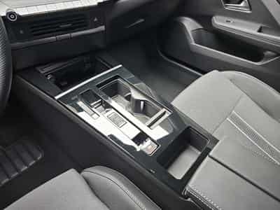 Opel Astra 1.2 TURBO 130 AUTO GS (2025) - Photo 12