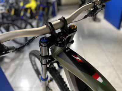 Fantic XXF 2.0 FACTORY Öhlins taille M 720Wh, 29''-27,5'', freins 4 pis (2026) - Foto 5