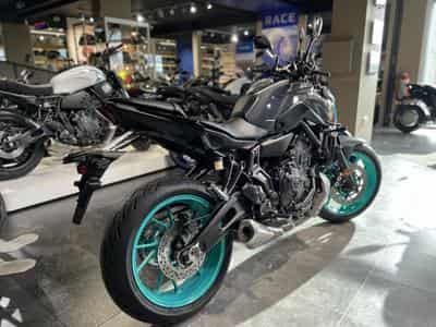Yamaha MT07 rabaissée 550-025-50 (2024) - Photo 3
