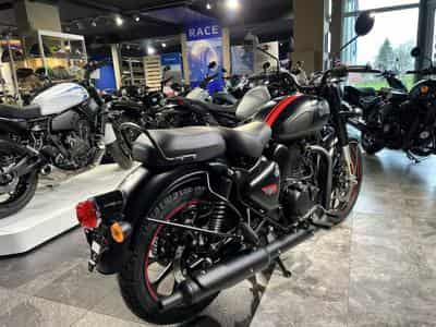 Royal Enfield Classic 350 Dark Spoke Wheels (2026) - Photo 3