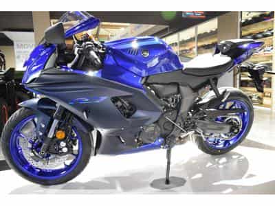 Yamaha R7 (2026) - Photo 4