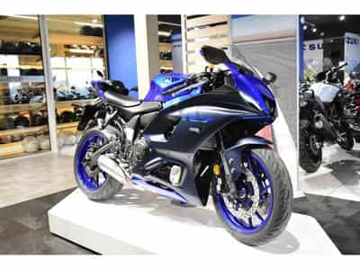 Yamaha R7 (2026) - Photo 7
